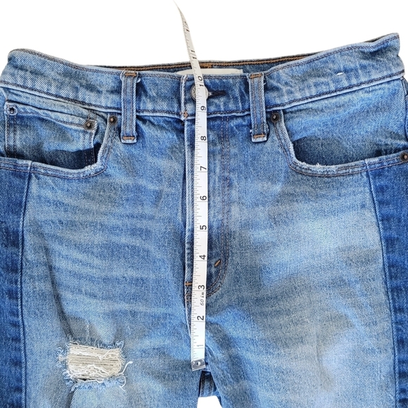 Abercrombie the mom high rise  jeans contrasting sides light wash size 27 4R - Picture 6 of 14